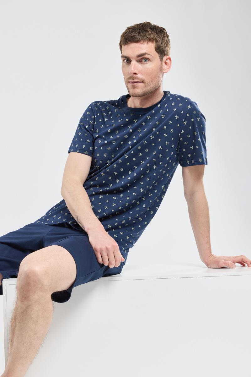 Light cotton pyjamas best sale