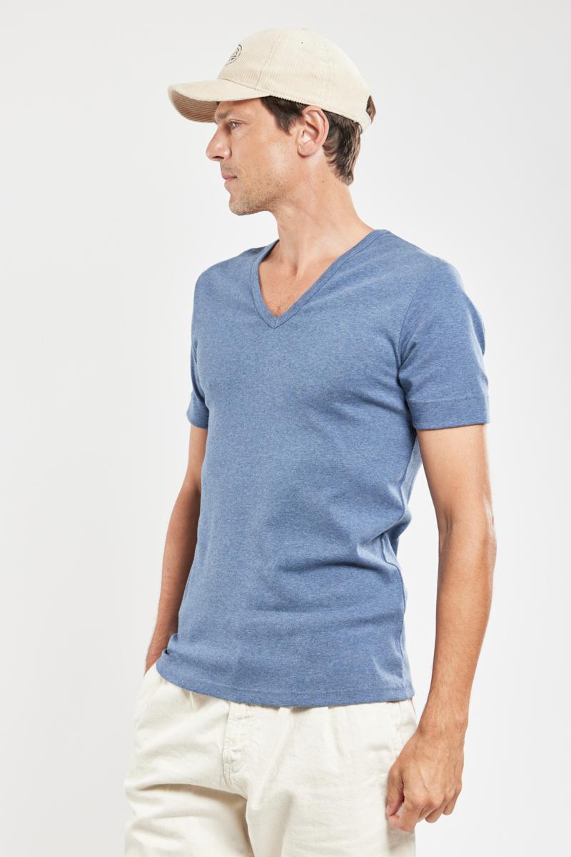Plain V neck T shirt organic cotton
