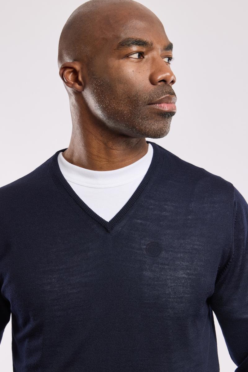 Berac V neck jumper wool
