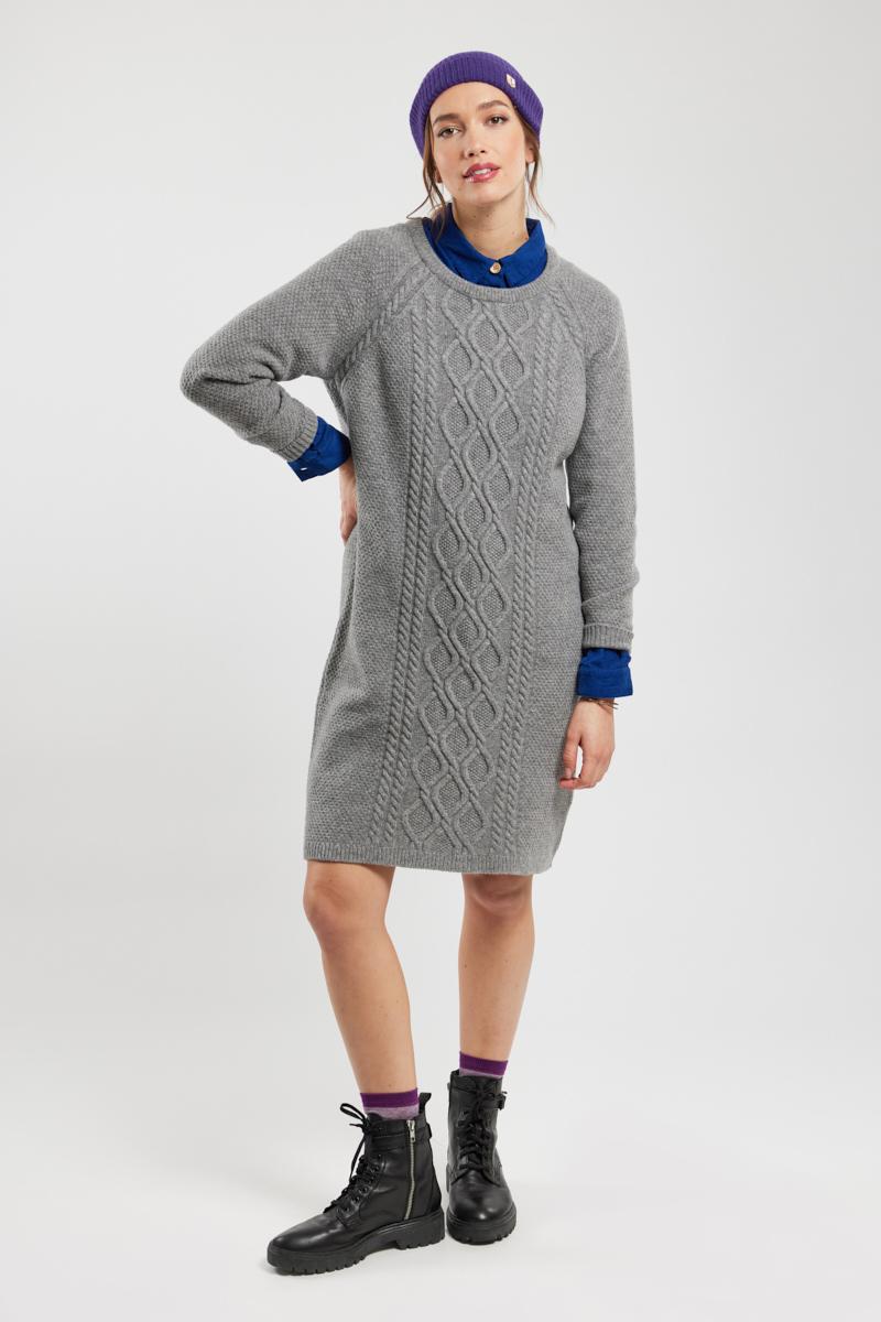 Robe pull torsades laine