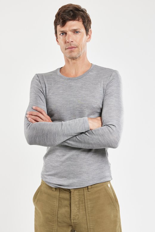 T shirt manches longues Homme thermique, disponible en 2 coloris.
